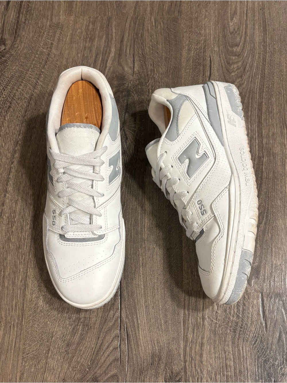 New Balance 550 White Rain Cloud BBW550WW Unisex Sneakers Mens 8.5 Womens 10